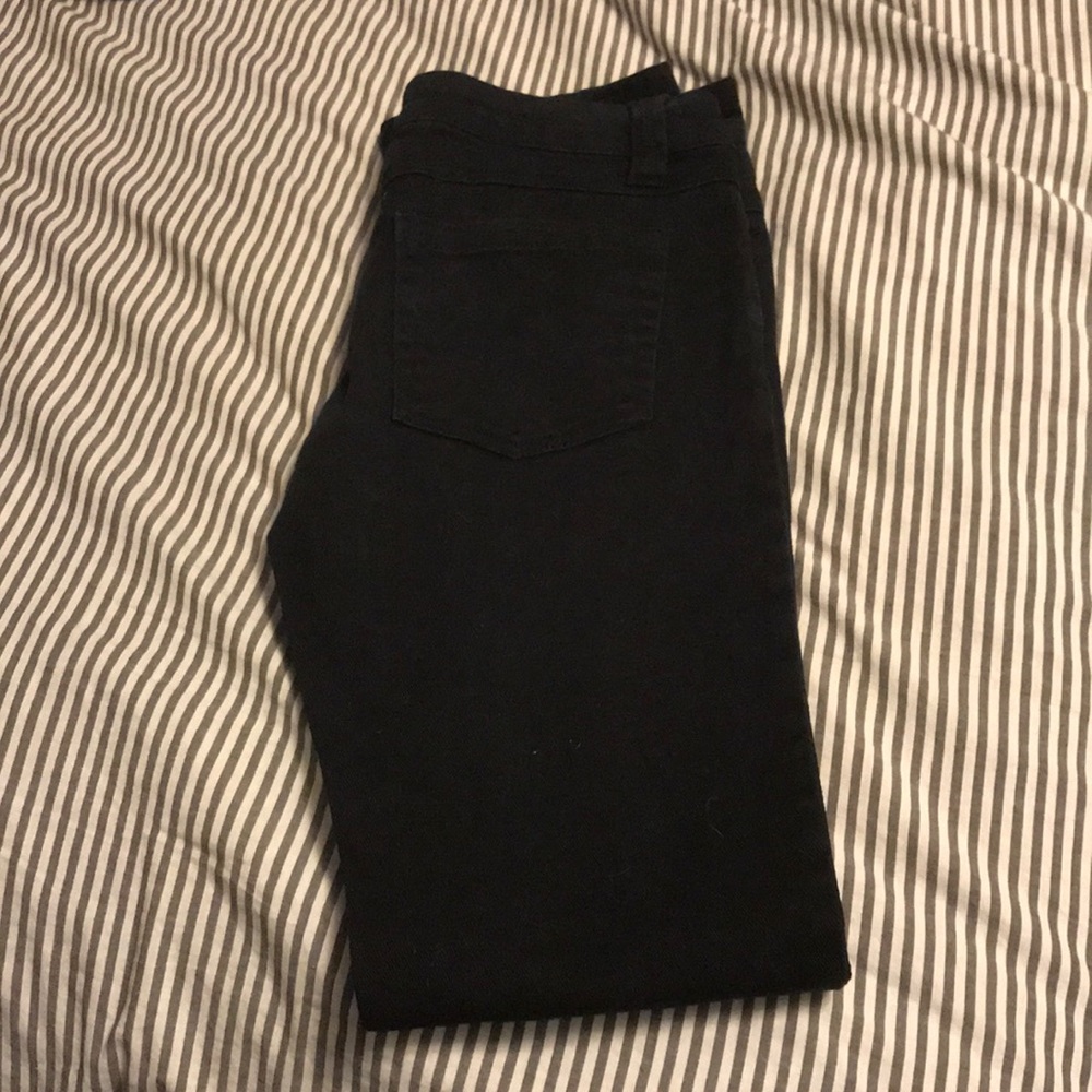 Black Skinny Jeans